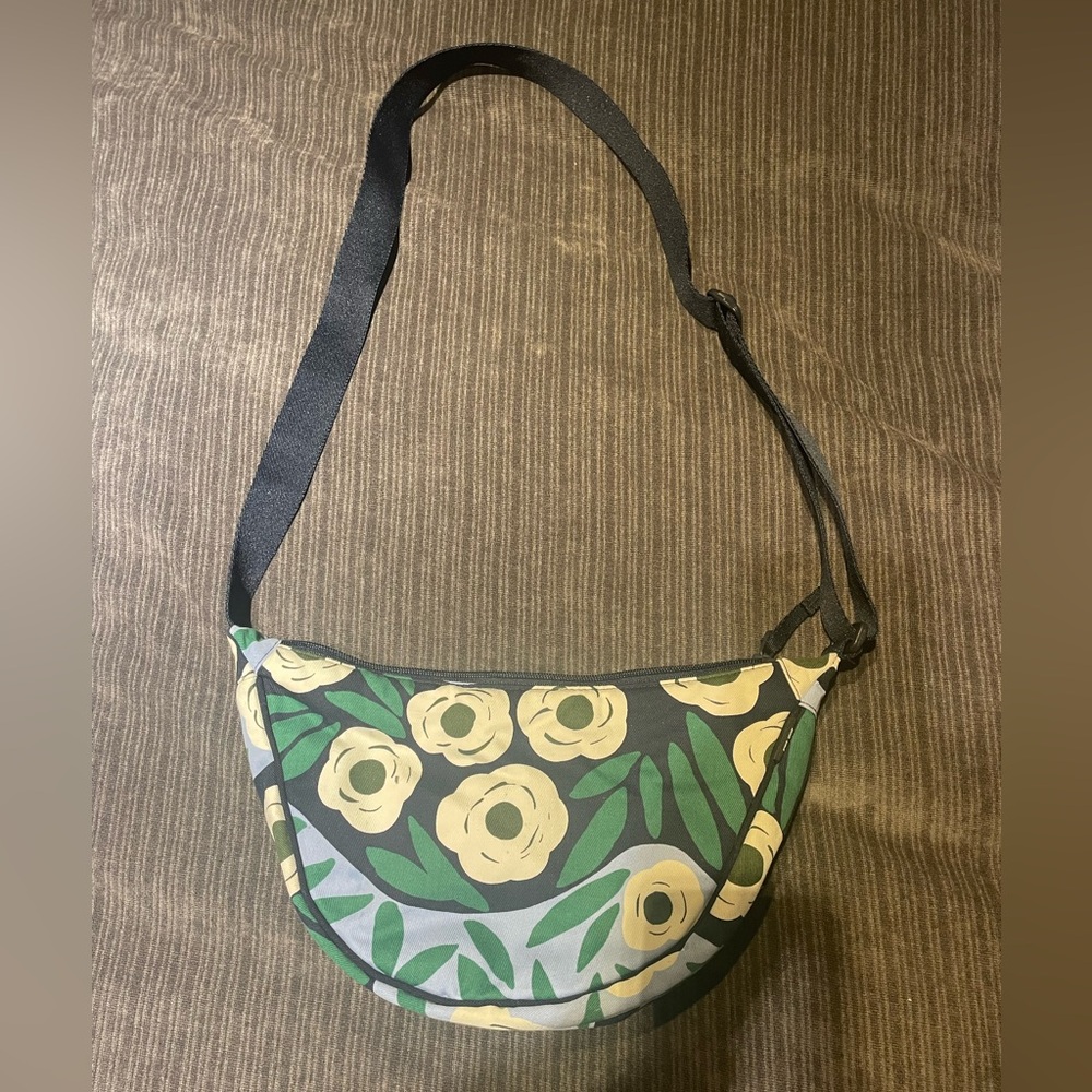 Marimekko x Uniqlo 2024 limited edition cotton crescent shoulder bag mint new!